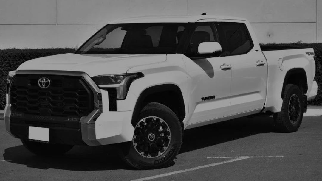 Toyota Tundra / Bocelujos La 86