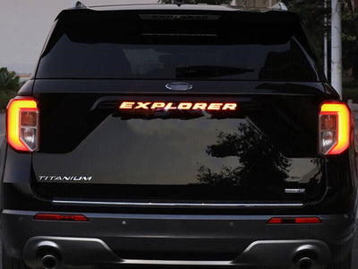 Plaquero Trasero Negro con Luz Led para Ford Explorer 2020-2023