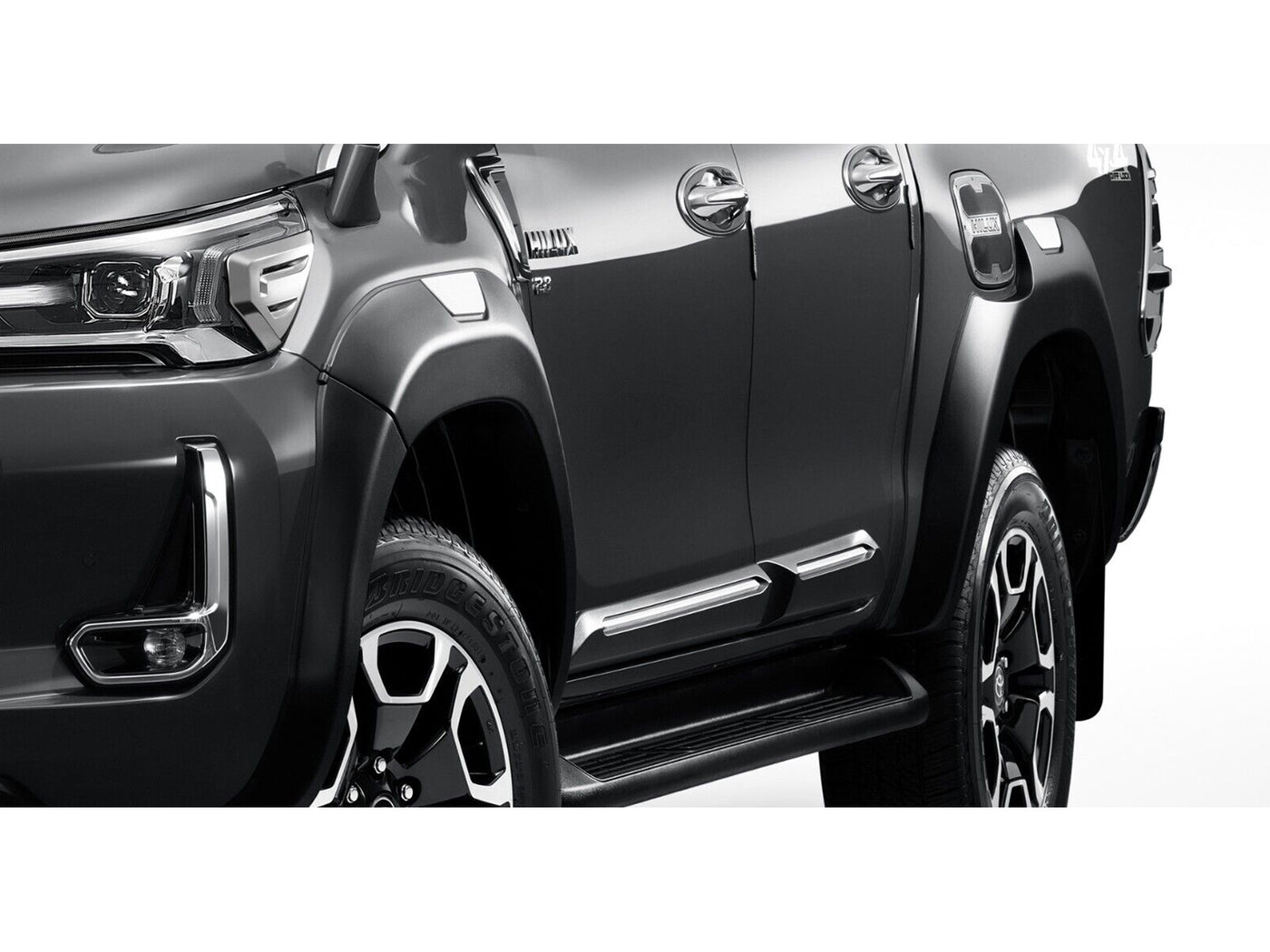 Ampliaciones Tipo GR Sport en Abs para Toyota Hilux 2017-2024