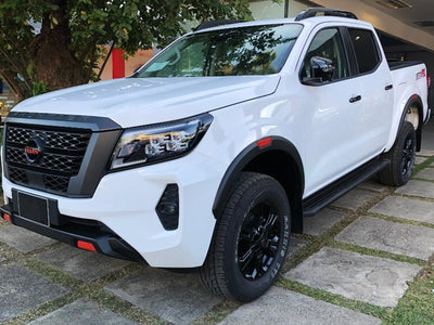 Estribos o Pasos Laterales para Nissan Frontier 2016-2025