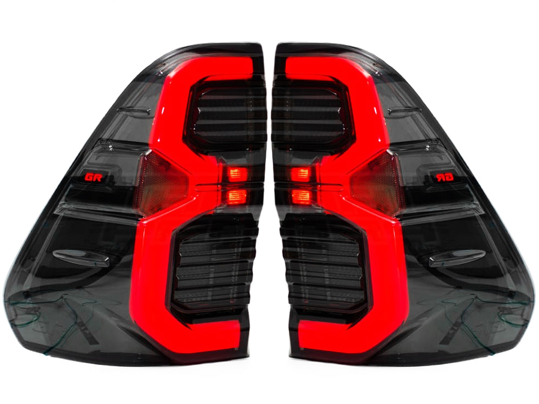 Stops de Led Drl Smoke Tipo GR para Toyota Hilux 2017-2027