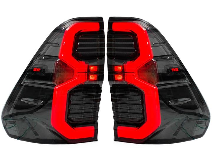 Stops de Led Drl Smoke Tipo GR para Toyota Hilux 2017-2027