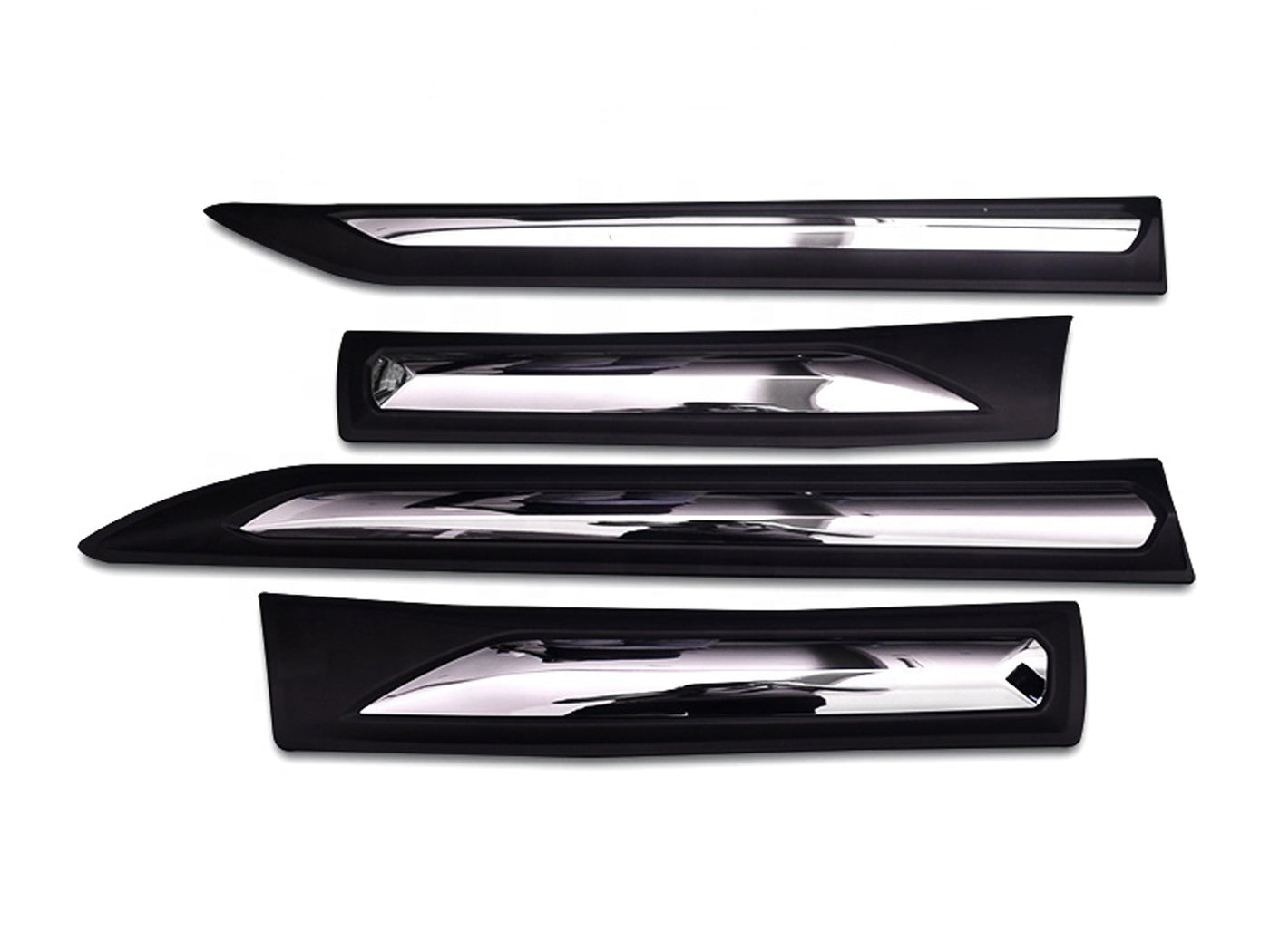 Boceles Laterales de Puertas Negro y Cromado para Toyota Fortuner 2017-2025