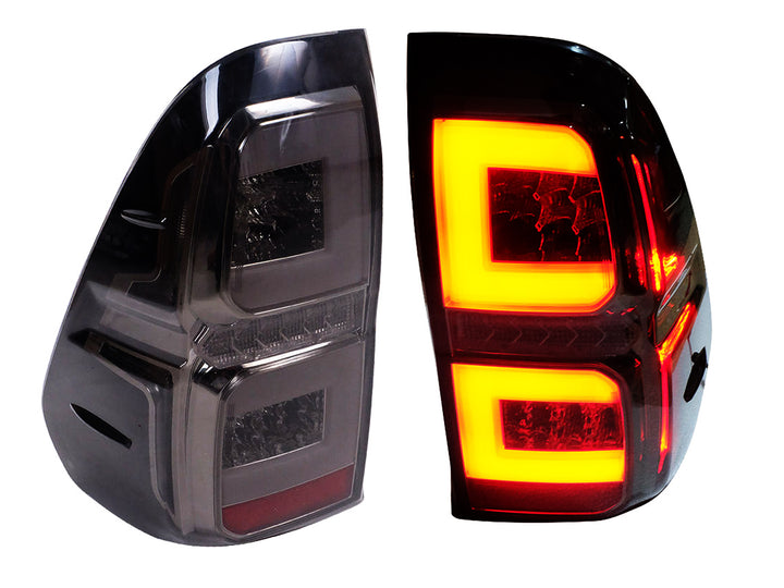 Stops de Led y Neon Smoke para Toyota Hilux 2017-2026