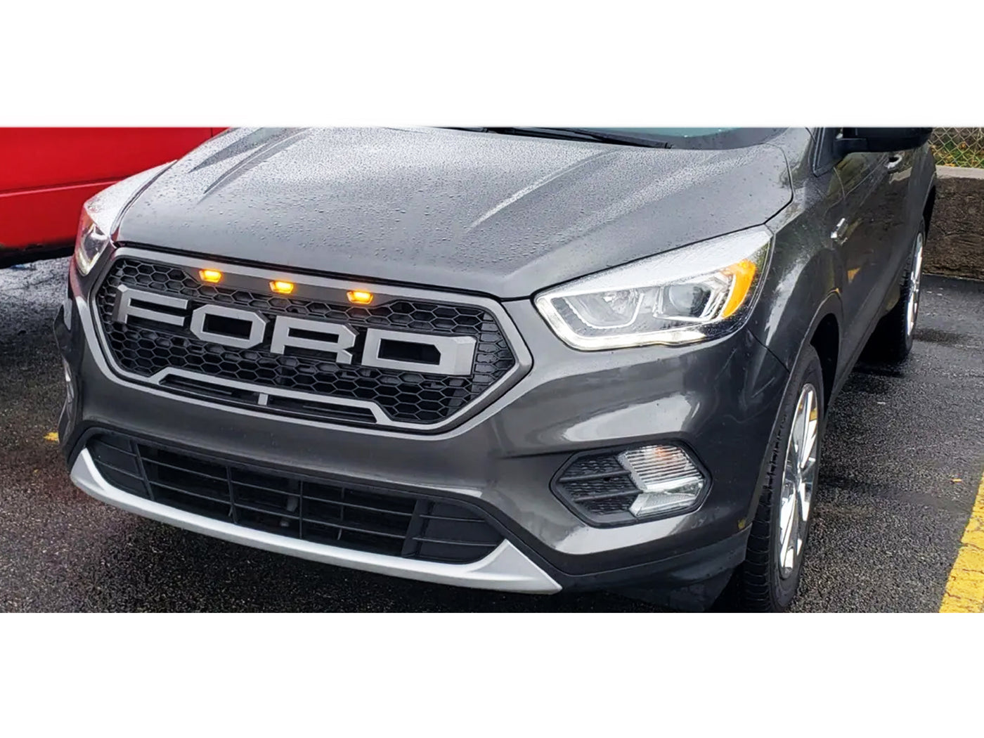 Persiana de Lujo Tipo Raptor para Ford Escape 2017-2019