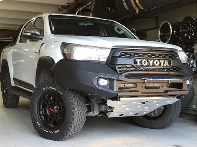 Persiana de Lujo Tipo Tacoma para Toyota Hilux 2019-2020