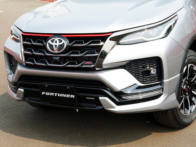 Persiana de Lujo TRD para Toyota Fortuner 2021-2025